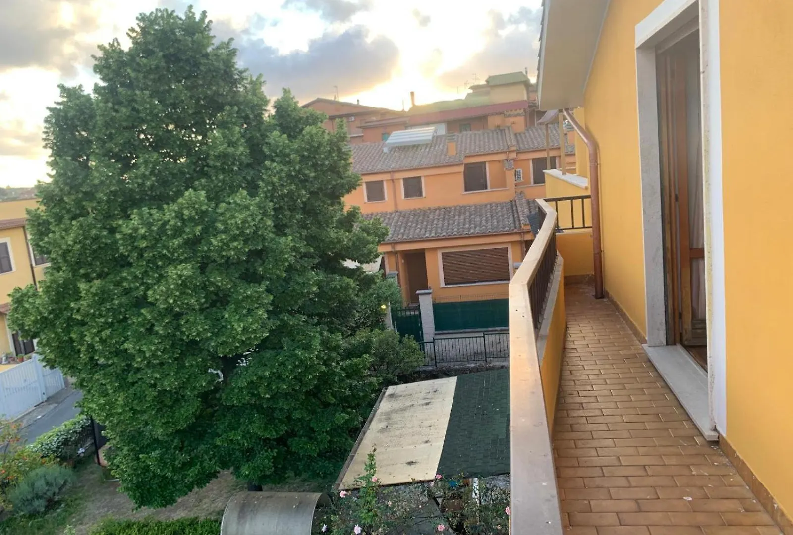 Grande Appartamento Su Due Livelli Con Terrazza Ρώμη 0*,